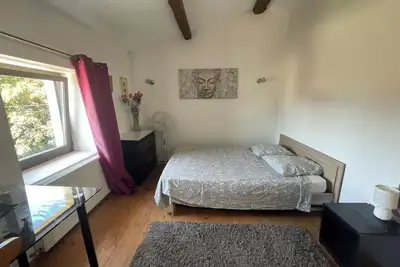 Image de Belle maison à Vallence, avec grande piscine et climatisation de l espace nuit