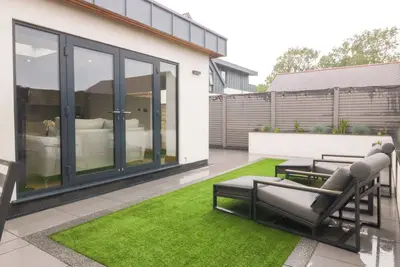 Image de The Lodge At Dafarn Newydd, romantic, with a garden in Llangefni