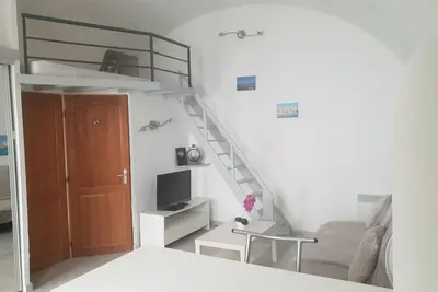 Image de Location saisonnière a la Ciotat\nmagnifique appartement de 27 m2