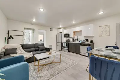 Image de Stylish City Getaway | Near Deep Ellum & Downtown