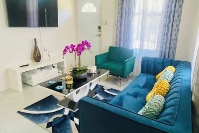 Image de Jamaica’s Coastal Getaway 2-bedroom house with stunning ocean views