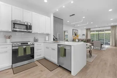 Image de Stylish and Spacious Winter Park Retreat Close to Dining, Shopping and Rollins College