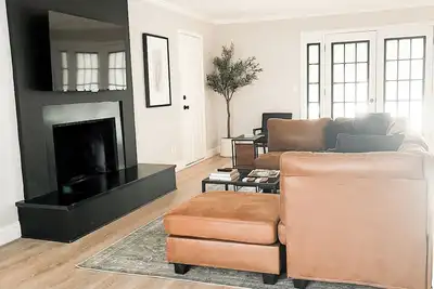 Image de Cozy 4-bedroom house in beautiful Peachtree City with WiFi, Ac.