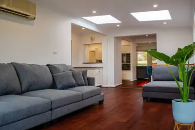 Image de Elizabeth St. Retreat - Must See