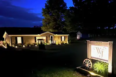 Image de Wj's Cozy Countryside Retreat - Minutes from Findley Lake and Peek'n Peak