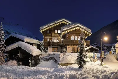 Image de Whispers of Luxury in the Alps – Matterhorn 1001