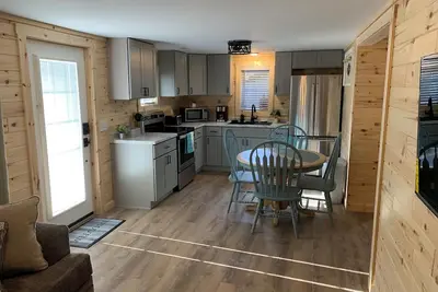 Image de Air conditioning, very clean, cozy and comfortable house. Has amenities.