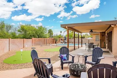 Image de Pool, Game Room, Pet Friendly, 5 beds East Tucson!