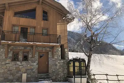Image de Chalet \"L'envers\" avec vue sur la montagne, terrasse privée et Wi-Fi
