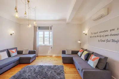 Image de Appartement élégant pour 10 personnes