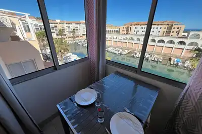 Image de Appartement 2 pièces près de la plage avec mezzanine et parking