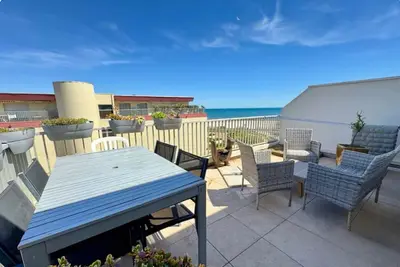 Image de Appartement 1ère ligne Vue mer, accès direct plage