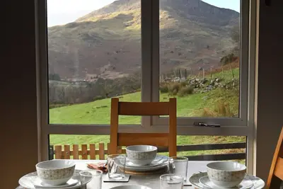 Image de Ty Pren - Self-catering Cabin with stunning views of the mountains