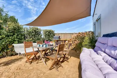Image de Maison pour 6 à Noirmoutier - jardin - terrasse
