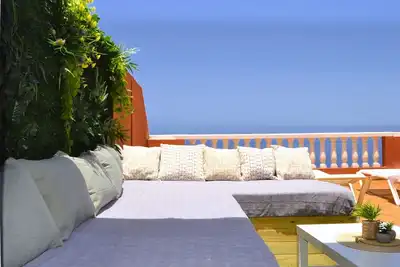 Image de Chillstay: Sea view : Swimming pool : ChillOut : Hd Projector