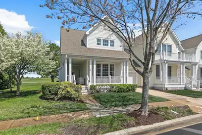 Image de Luxury 4bd Bear Trap Dunes Retreat! Townhome with Community Pool, Free Wifi, Golf, Beach Shuttle, Tennis and more!