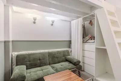 Image de Évangile | Cosy studio avec petite cour privée