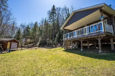 Image de Waterfront Private Hideaway in Bancroft (ClamOnInn)