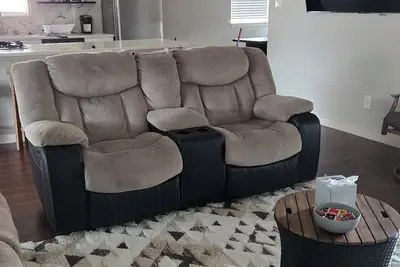 Image de Spacious 4-bedroom house with WiFi and Ac in amazing Dallas