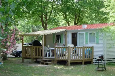 Image de Camping - ccbbgae - Deux Chambres, Couchages 5