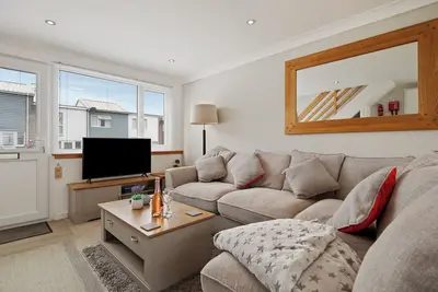 Image de Dewis Da - Short walk from beach, parking