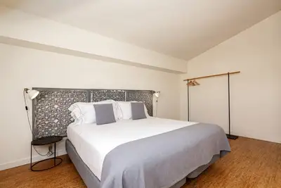 Image de Appartement élégant avec vue sur la ville à Porto