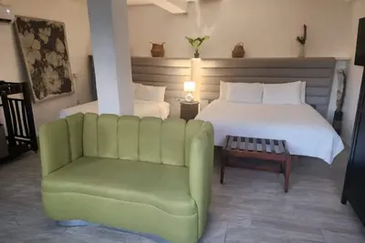 Image de Enchanting Hideaway | Relaxing Spa escape | Nature Trail, Sulphur Spring, beach
