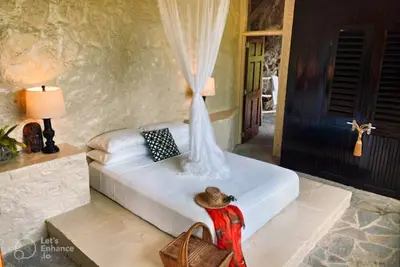 Image de Enchanting Soufrière Stay | Spa, Pool & Beach + Breathtaking Pitons Hikes