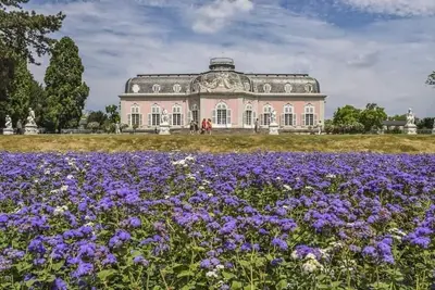 Image de Cozy vacation apartment close to Benrath Castle Düsseldorf with terrace and kitchen