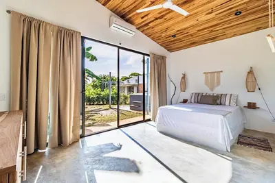 Image de Spacieuse villas 8 pers. moderne, jacuzzi, Rio Celeste, exclusif, 40+ oiseaux