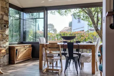 Image de Superbe maison élégante proche mer