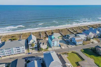 Image de Sunny Condo w/ Stunning Ocean Views, Steps to Beach & Boardwalk Fun!