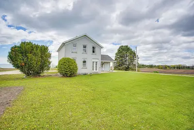 Image de Waterfront Lake Michigan Home on 15 Acres!