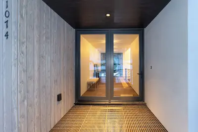 Image de Brand New Mountain Luxury! Amazing Views, Ski In / Ski Out, Sleeps 10