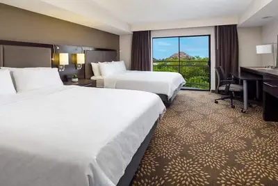 Image de Spacious Family Getaway with Swimming Pool, Pet-Friendly & Close to Attractions