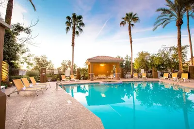 Image de Perfect Getaway in Chandler: Pool, Dining, & Close to Phoenix Attractions
