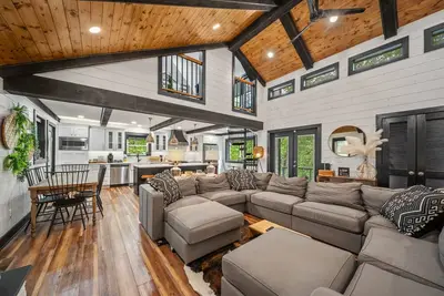 Image de The Beech House - hot tub- views - Beech Mtn Club options