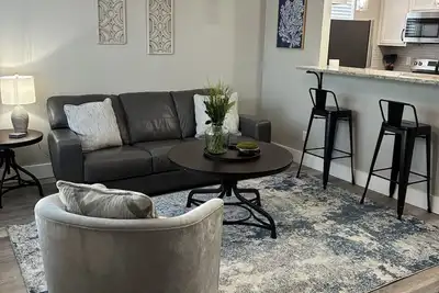 Image de Lovely renovated 1 bedroom Condo in the middle of the Medical district! !
