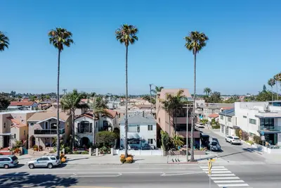 Image de Oceanfront - Belmont Shore - Walk to beach and restaurants - Drive to Disneyland