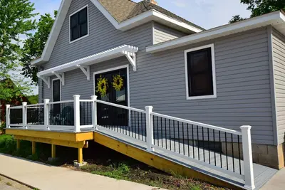 Image de River View #1 - Charming 2-bedroom house with Ac, WiFi in serene Iowa Falls