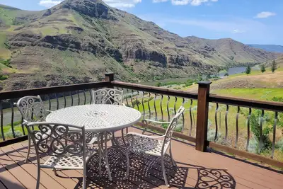 Image de Cabin overlooking Salmon River south of White Bird - Family friendly + Starlink!