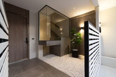 Image de 5min to Beach/Bangla - Luxury 3br Townhome + Pool