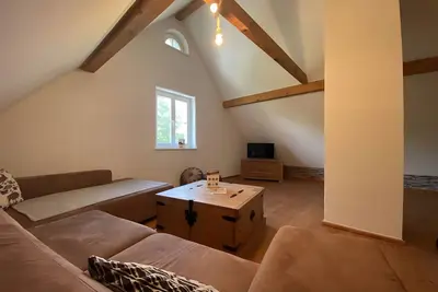 Image de Appartement 'Mit Giebelzimmer' avec jardin partagé et Wi-Fi