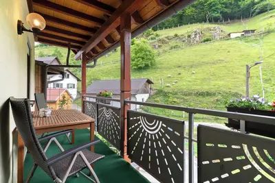 Image de Appartement \"Bergpanorama\" avec vue sur les montagnes, jardin partagé et Wi-Fi
