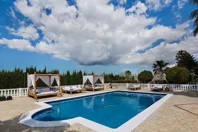 Image de Villa à San Jose avec 5 chambres à coucher, 10 couchages