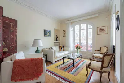 Image de Père-Lachaise Chronicles, by Veeve