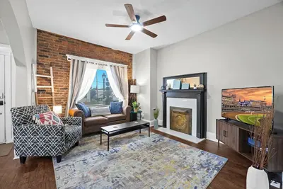 Image de Stylish Home in Historic District Near Riverwalk
