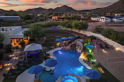 Image de Private Oasis, Pickleball, Sand Volleyball, Sleeps 24