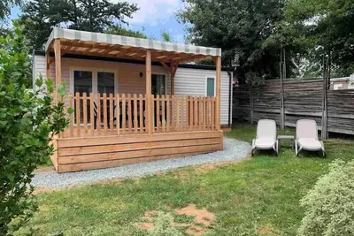 Image de Camping 3 étoiles - Piscine  - ccbbeid
