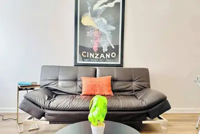 Image de 2MBd/2. 5Bath/7Sleeps/F8